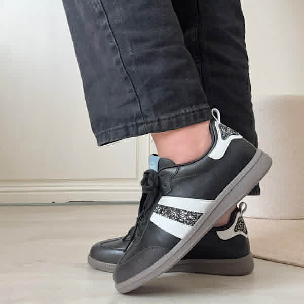 Baskets noires "Kira" - Image 2