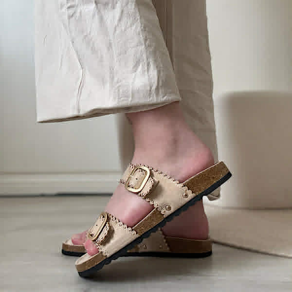 Claquettes beiges "Taline" – Image 2